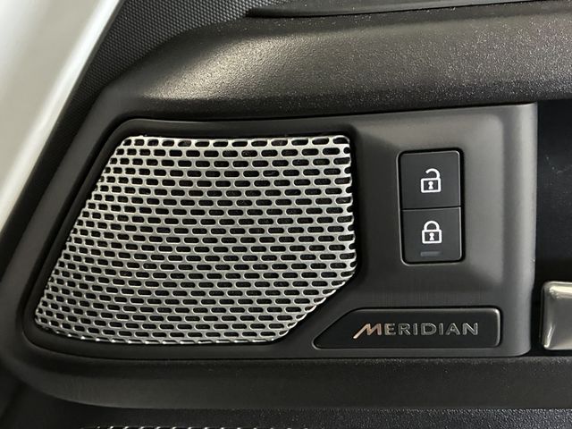 ROVER DEFENDER 2024 Image 31