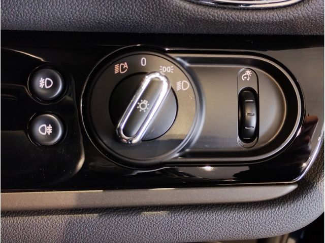 BMW MINI COOPER D CROSSO 2021 Image 31