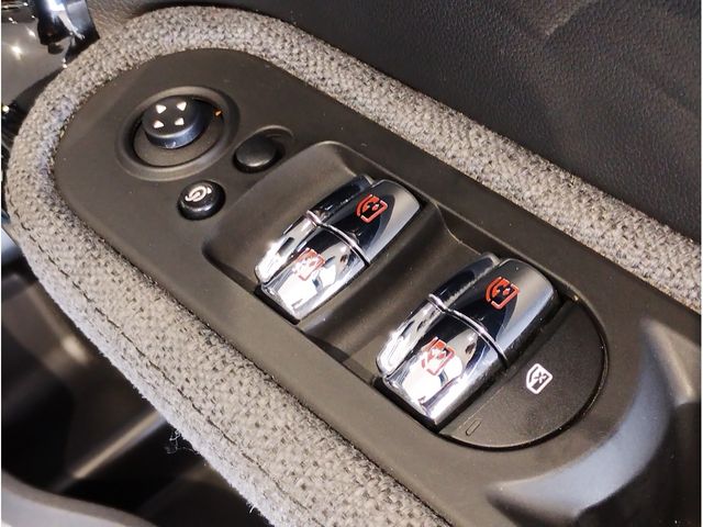 BMW MINI COOPER D CROSSO 2021 Image 31