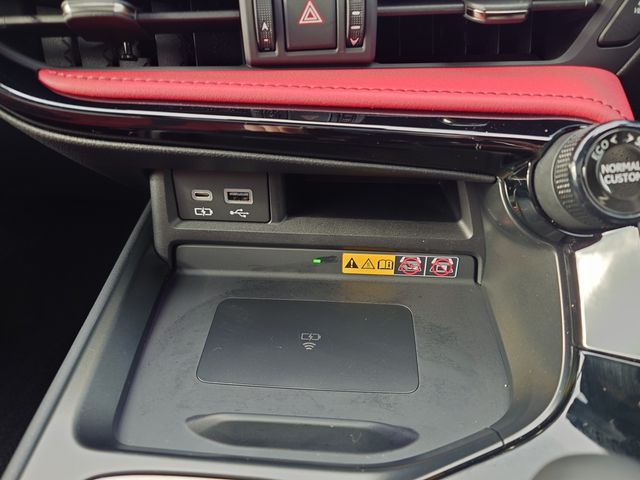 TOYOTA LEXUS NX350H 2023 Image 31