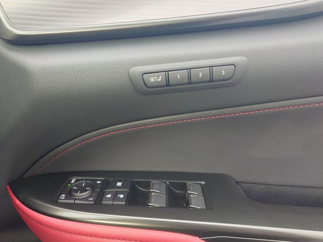 TOYOTA LEXUS NX350H 2023 Image 31