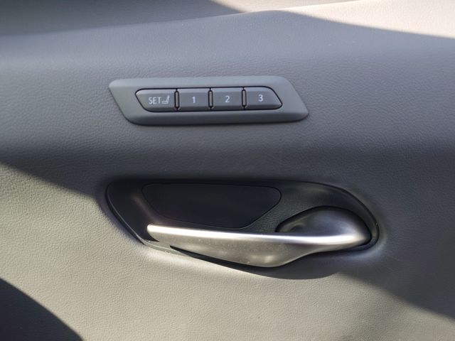 TOYOTA LEXUS UX250H 2023 Image 31