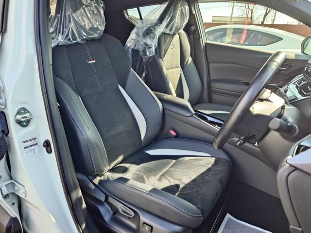 TOYOTA C-HR 2021 Image 31