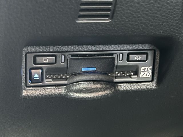 TOYOTA NOAH 2023 Image 31