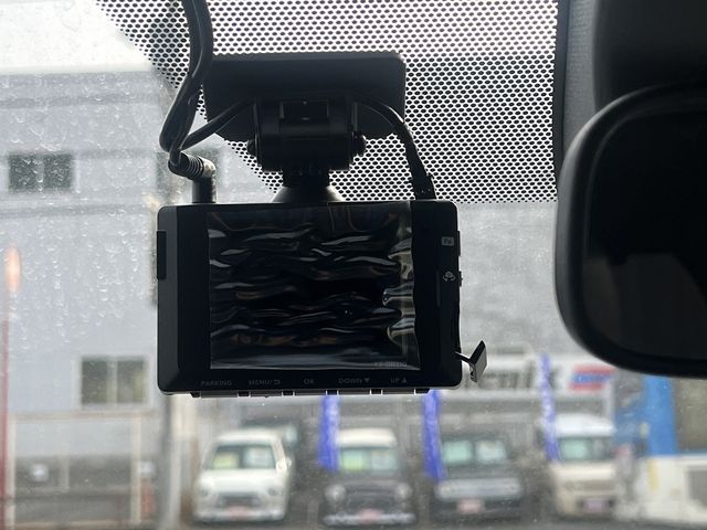 TOYOTA NOAH 2023 Image 31