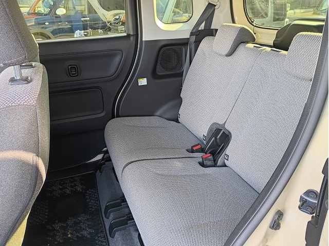 SUZUKI WAGON R SMILE 2022 Image 31