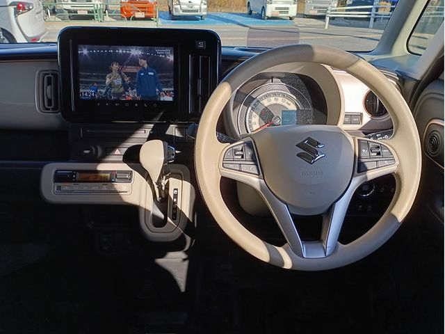 SUZUKI WAGON R SMILE 2022 Image 31