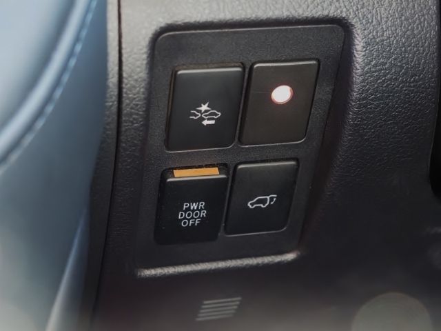 TOYOTA LANDCRUISER WAGON 2020 Image 31