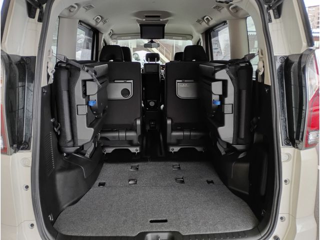 NISSAN SERENA  S-HYBRID 2016 Image 31