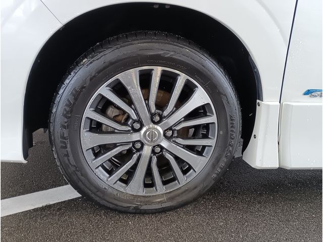 NISSAN SERENA  S-HYBRID 2016 Image 31