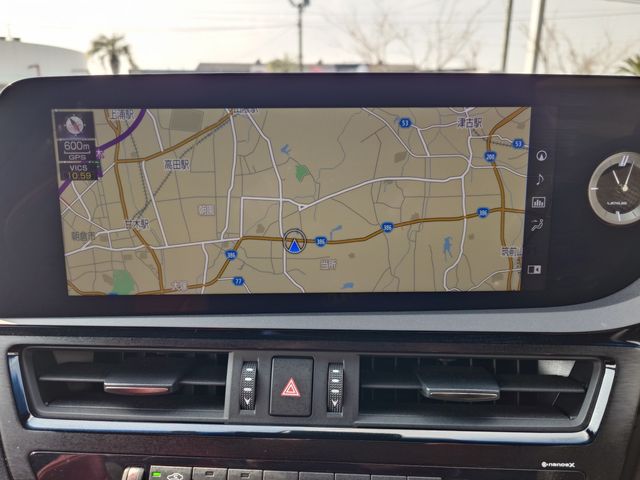 TOYOTA LEXUS ES300H 2021 Image 31