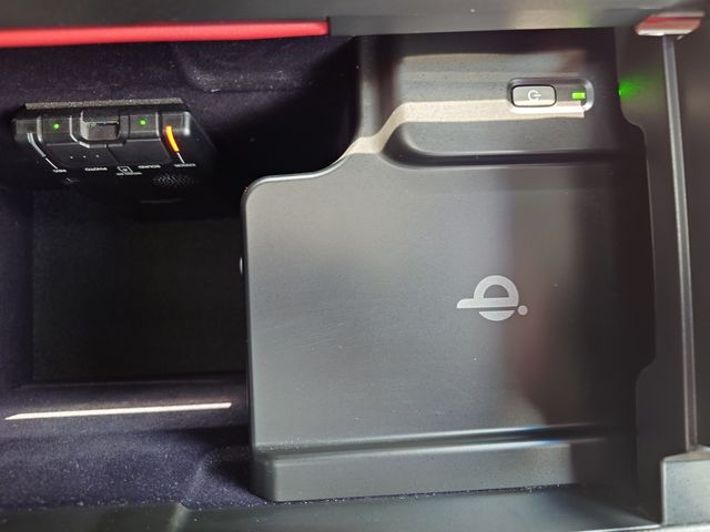 TOYOTA LEXUS ES300H 2021 Image 31