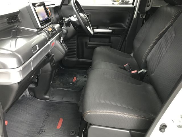 SUZUKI SPACIA GEAR 2018 Image 31