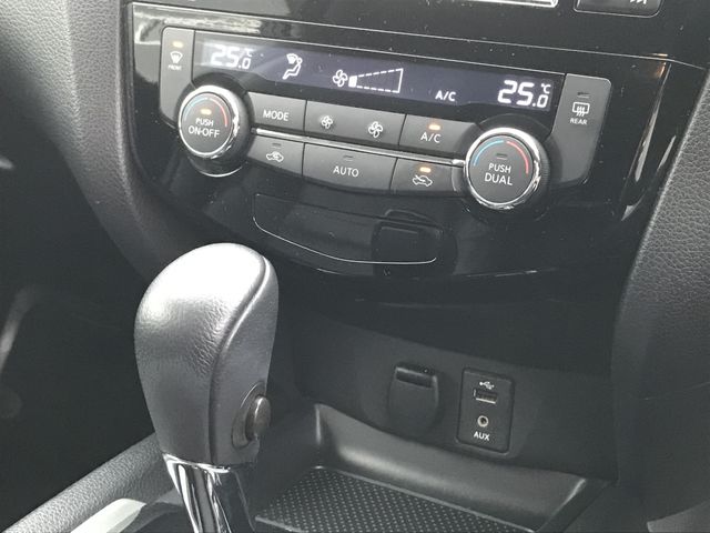 NISSAN X-TRAIL 4WD 2016 Image 31