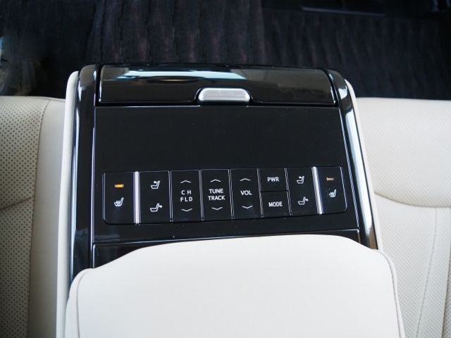 TOYOTA CROWN SEDAN HYBRID 2020 Image 31