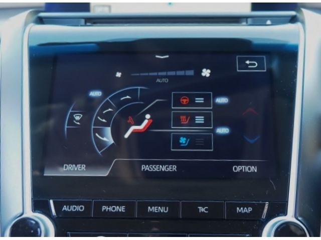 TOYOTA CROWN SEDAN HYBRID 2020 Image 31