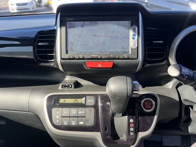 HONDA N BOX CUSTOM 2014 Image 31