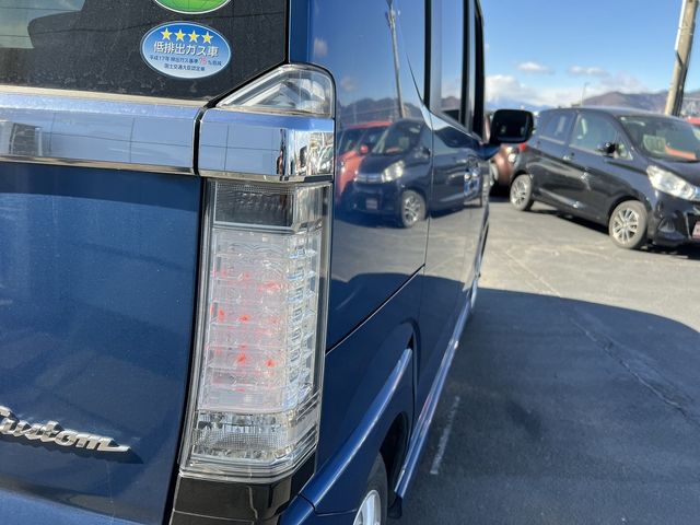 HONDA N BOX CUSTOM 2014 Image 31