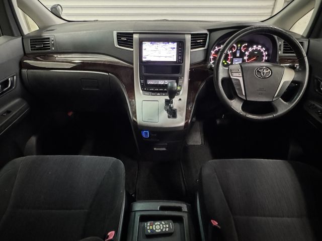 TOYOTA VELLFIRE 2014 Image 31