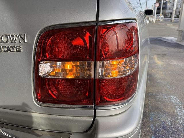 TOYOTA CROWN ESTATE 2003 Image 31