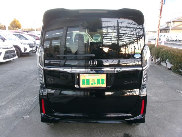 HONDA N BOX CUSTOM 2020 Image 31