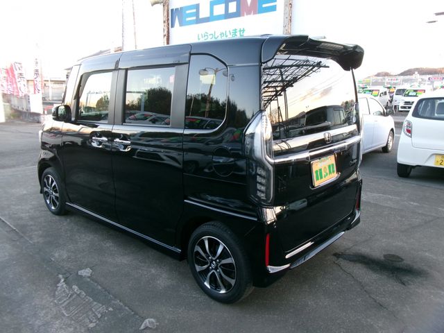 HONDA N BOX CUSTOM 2020 Image 31