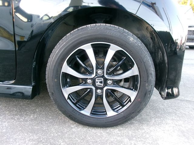 HONDA N BOX CUSTOM 2020 Image 31