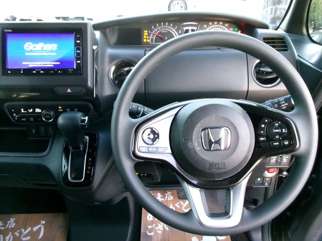 HONDA N BOX CUSTOM 2020 Image 31