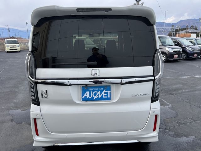 HONDA N BOX CUSTOM 2023 Image 31