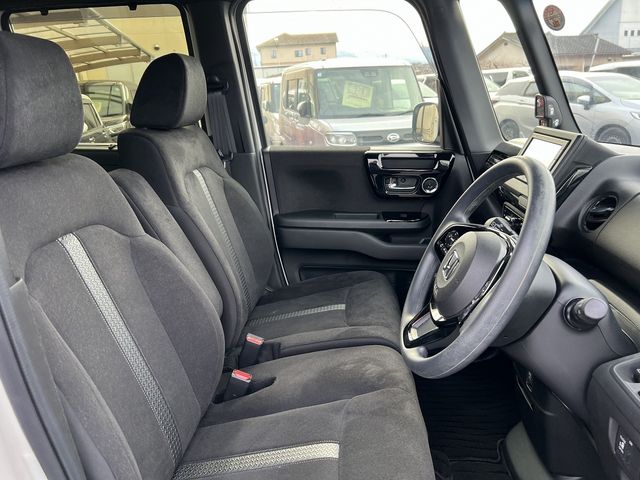 HONDA N BOX CUSTOM 2023 Image 31