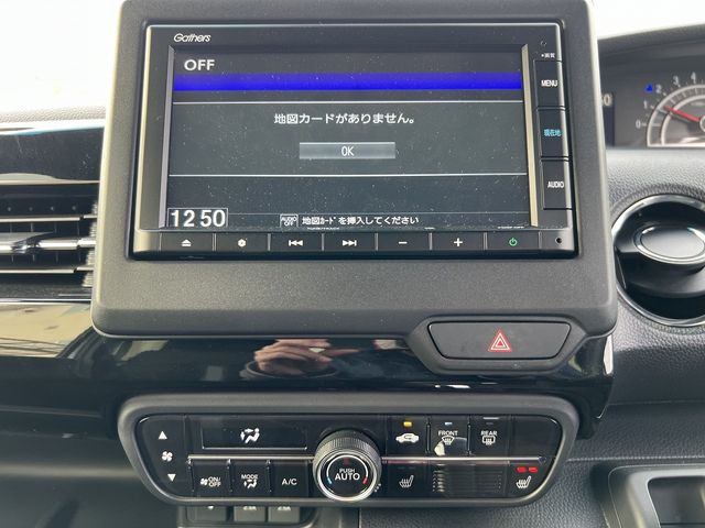 HONDA N BOX CUSTOM 2023 Image 31