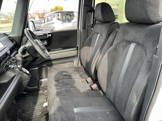 HONDA N BOX CUSTOM 2023 Image 31