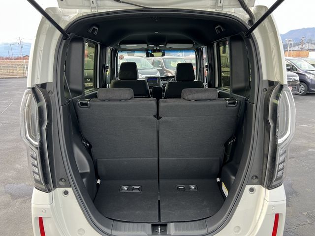 HONDA N BOX CUSTOM 2023 Image 31