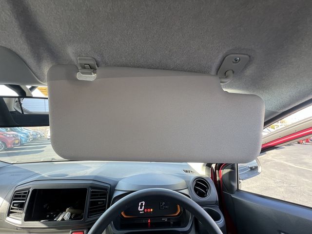 DAIHATSU MIRA E:S 2018 Image 31