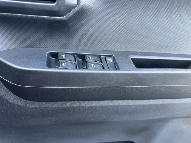 DAIHATSU MIRA E:S 2018 Image 31