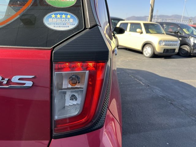 DAIHATSU MIRA E:S 2018 Image 31