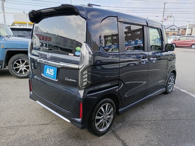 HONDA N BOX CUSTOM 2021 Image 31