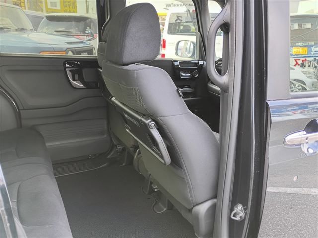 HONDA N BOX CUSTOM 2021 Image 31