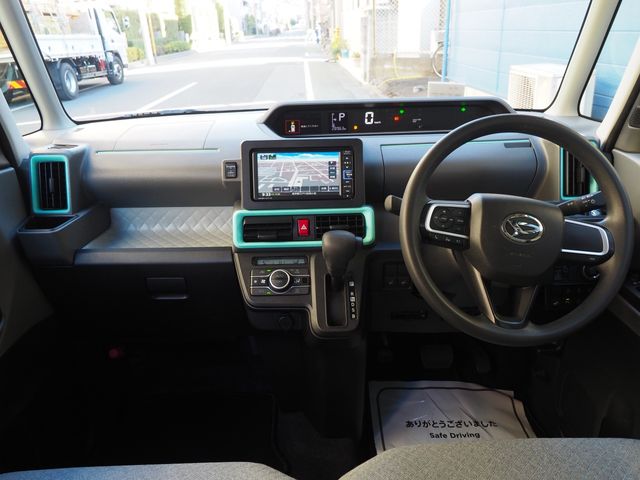 DAIHATSU TANTO 2021 Image 31