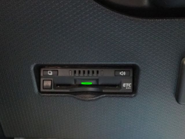 DAIHATSU TANTO 2021 Image 31