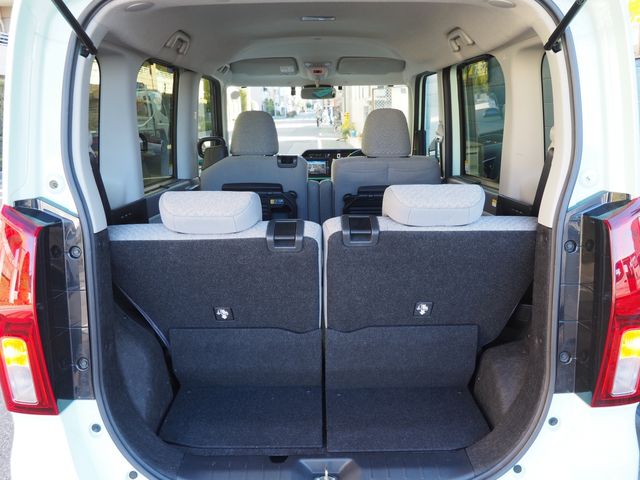 DAIHATSU TANTO 2021 Image 31