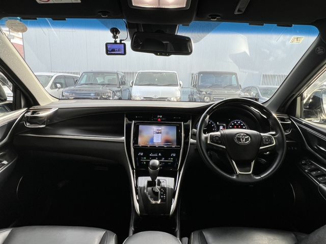 TOYOTA HARRIER 2WD 2018 Image 31