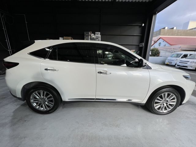 TOYOTA HARRIER 2WD 2018 Image 31