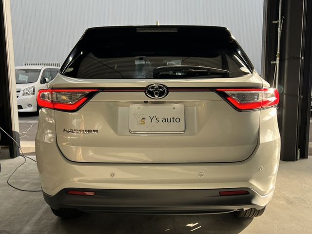 TOYOTA HARRIER 2WD 2018 Image 31