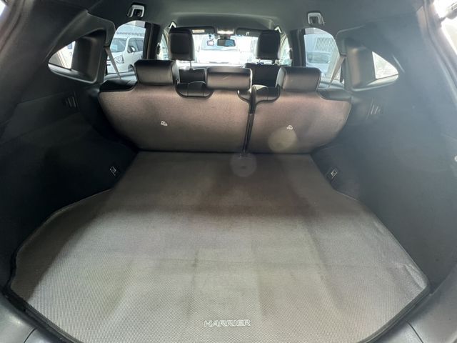 TOYOTA HARRIER 2WD 2018 Image 31