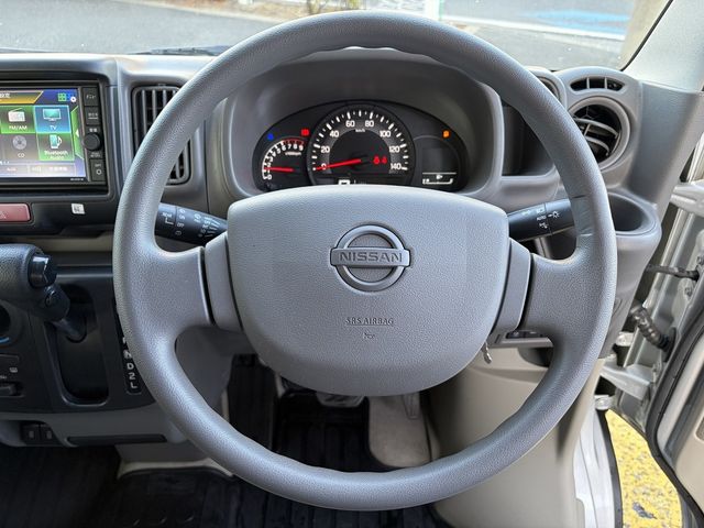 NISSAN NV100 CLIPPER 2022 Image 31