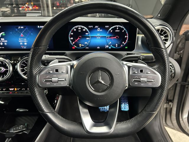 MERCEDES BENZ CLA CL 2019 Image 31
