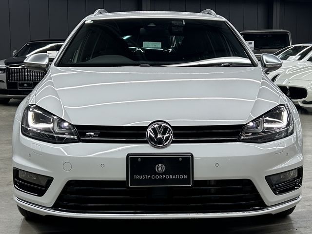 VOLKSWAGEN GOLF VARI 2015 Image 31