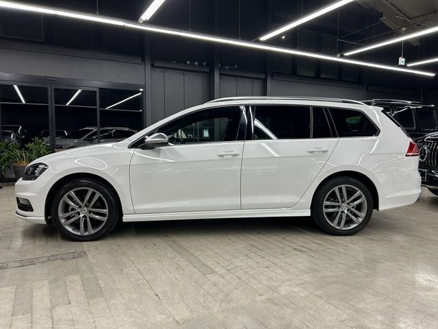 VOLKSWAGEN GOLF VARI 2015 Image 31