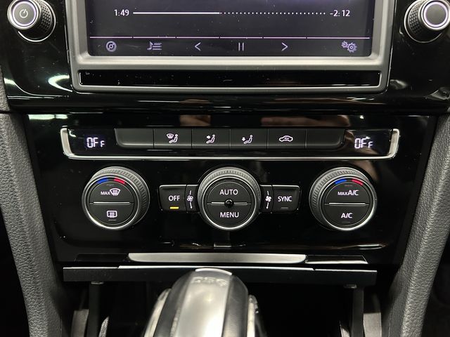 VOLKSWAGEN GOLF VARI 2015 Image 31